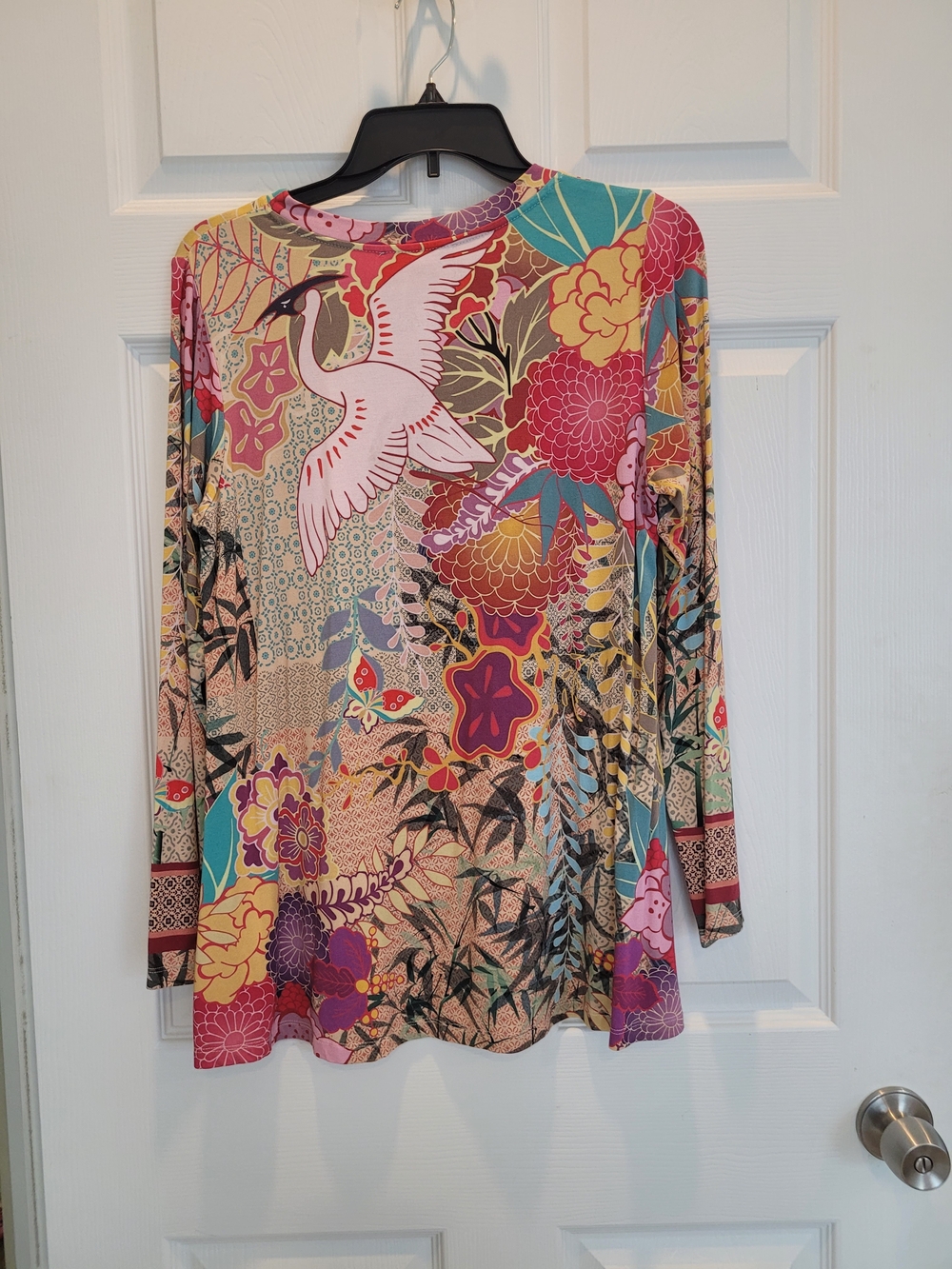 Johnny Was Getsu Bamboo Floral Coral Crane Allover Pattern Pullover - Picture 7 of 11